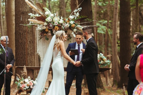 forest-wedding-ceremony-at-whispering-springs-jpg-3974502