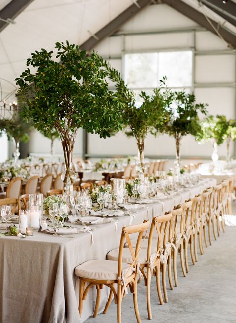 wedding-centerpieces-greenery-7-1491412079-9937392