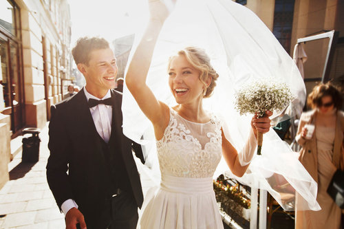 caucasian-happy-romantic-young-couple-celebrating-their-marria